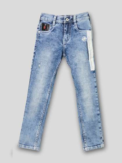 RUFF Boys Regular Fit
                    Mid-Rise Mildly Distressed Heavy Fade Stretchable
                    Jeans