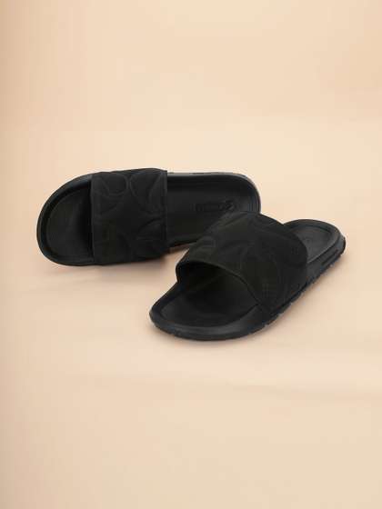 CHUPPS Black Men Orion
                    Orthopedic Sliders