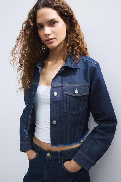 H&M Cropped
                        Spread Collar Pure Cotton Denim Jacket