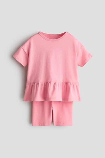 H&M 2-Piece Top
                    & Shorts Set