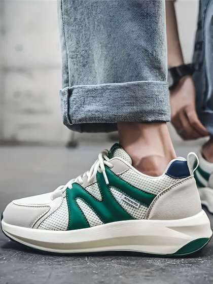 ASTEROID Men
                    Colourblocked Sneakers