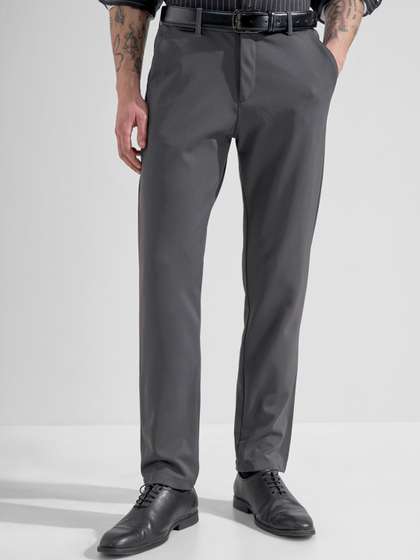 HIGHLANDER Men Slim
                        Fit Trousers