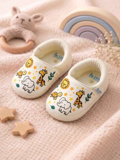 The Little Lookers
                      Unisex Kids Cotton Booties