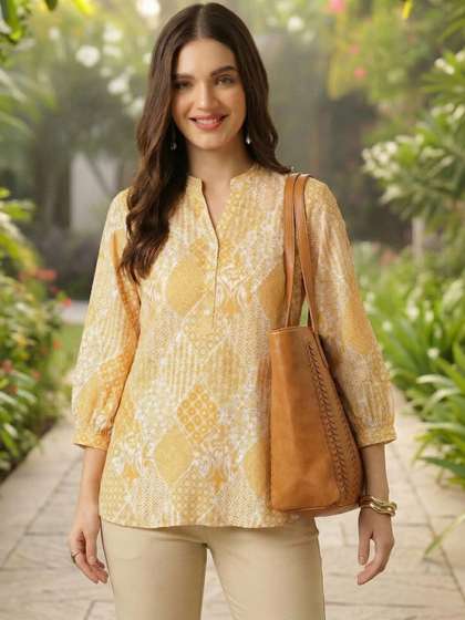 Varanga Floral
                          Print Mandarin Collar Top