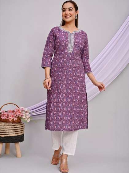 DESI HULIA Women
                        Embroidered Kurta