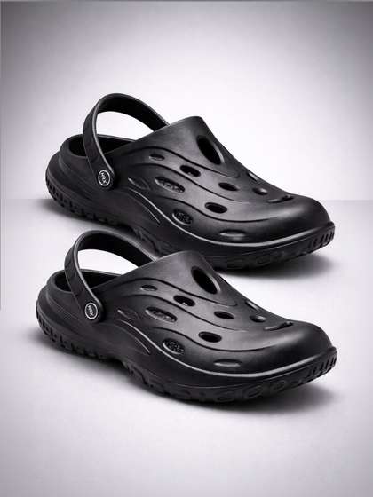 HRX by Hrithik Roshan
                      Men Sandals