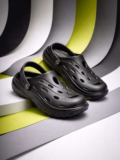 HRX by Hrithik Roshan
                    Men Thong Flip-Flops