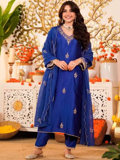 HERE&NOW Women
                        Floral Embroidered Regular Thread Work Chanderi
                        Silk Kurta with Trousers & With Dupatta
