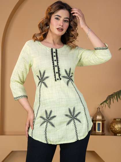 KALINI Women
                          Ethnic Motifs Embroidered Kurta