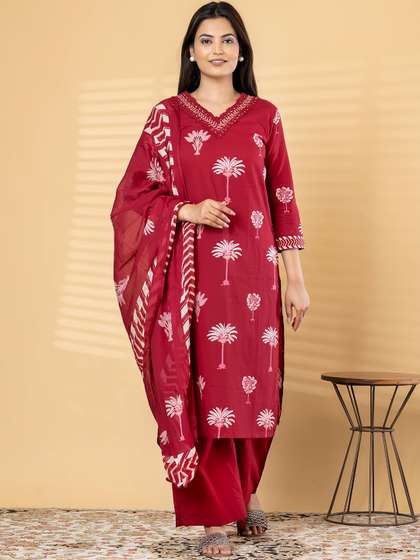 KRIDHAA FASHION
                        BOUTIQUE Women Ethnic Motifs Printed Regular
                        Thread Work Pure Cotton Kurta with Trousers
                        &