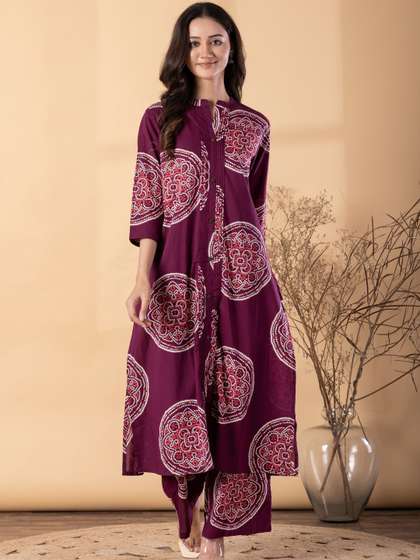 KRIDHAA FASHION
                        BOUTIQUE Women Ethnic Motifs Printed Panelled
                        Pure Cotton Kurta with Palazzos