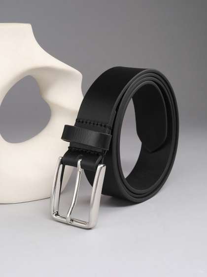 Louis Philippe Men
                      Italian Leather Shiny Nickel Buckle Formal Profile
                      Belt