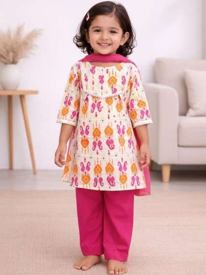 Sangria Girls Printed
                    Pure Cotton Round Neck Kurta & Trousers With
                    Dupatta