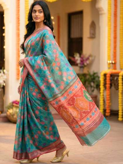 HELLA FASHIONS Polka
                        Dot Linen Blend Saree