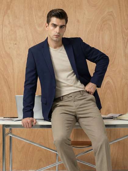 INVICTUS
                      Single-Breasted Smart Casual Blazer