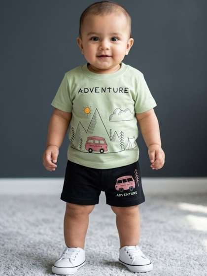 Boys Travel-Theme
                      Adventure Graphic Print T-shirt & Shorts