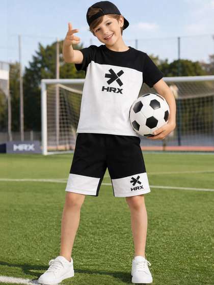 HRX by Hrithik Roshan
                      Boys Printed T-shirt with Shorts