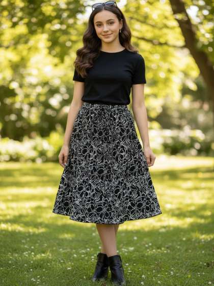 V-Mart Girls Mini
                      A-Line Skirt