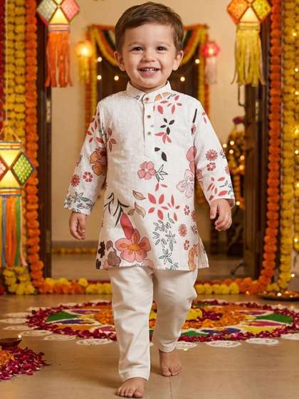 DUFFLE DOG Boys Ethnic
                    Motifs Embroidered Regular Chikankari Pure Cotton
                    Kurta with Pyjamas