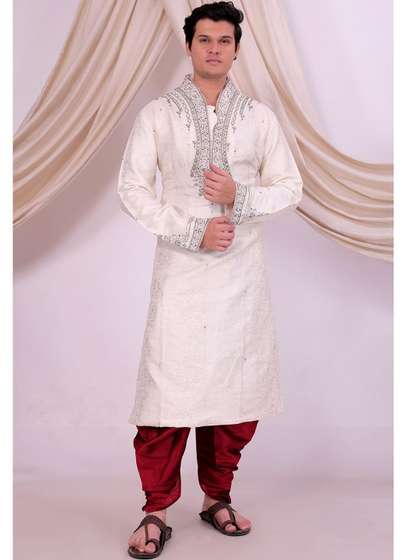 Desibutik Men
                        Embroidered Mandarin Collar Sherwani