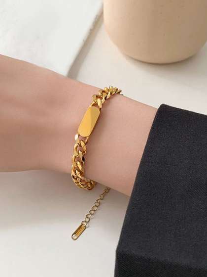 Peora Men Gold-Plated
                    Link Bracelet