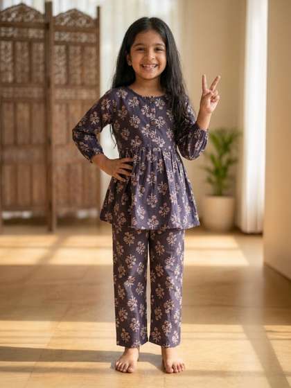 BAESD Girls Floral
                    Printed Regular Kurti with Trousers