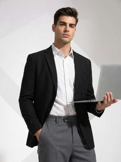 INVICTUS Single
                        Breasted Formal Blazer