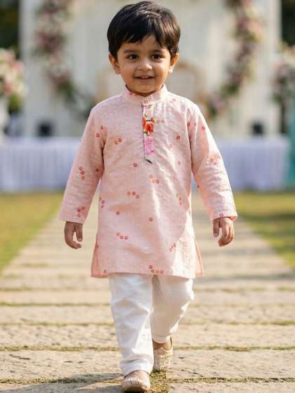 VOZIA Boys Ethnic
                      Motifs Embroidered Regular Chikankari Pure Cotton
                      Kurta with Pyjamas