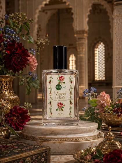 Velvet Noir EDP - 50 ml