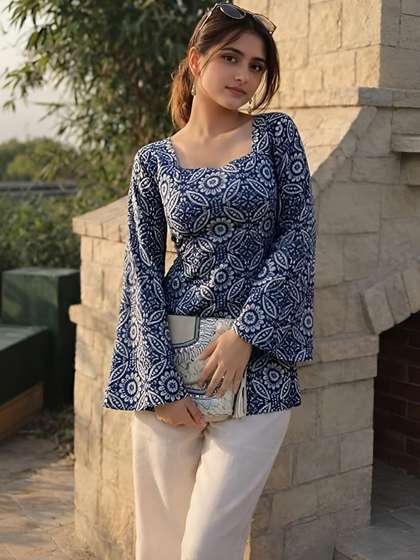 SAICHA Ethnic Motifs
                        Printed Square Neck Flared Sleeves Kurti