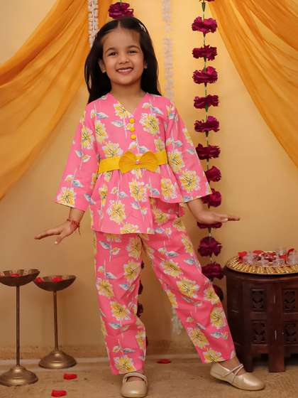 Superminis Girls Printed
                    Top with Trousers