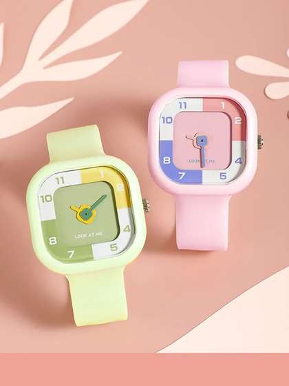 Time Up Unisex Kids Dial
                    & Straps Analogue Watch AQ2226-9