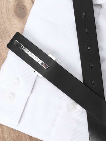 Louis Philippe Men
                    Italian Leather Shiny Nickel Buckle Casual Profile
                    Belt