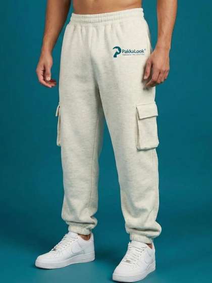 PAKKALOOK Men
                          Relaxed Fit Brand Logo Cargos