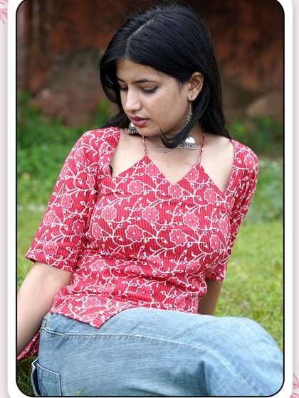 RAJAM Printed
                          Halter Neck Pure Cotton Kurti
