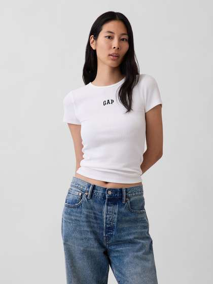GAP Brand Logo
                          Embroidered Ribbed Slim Fit T-shirt