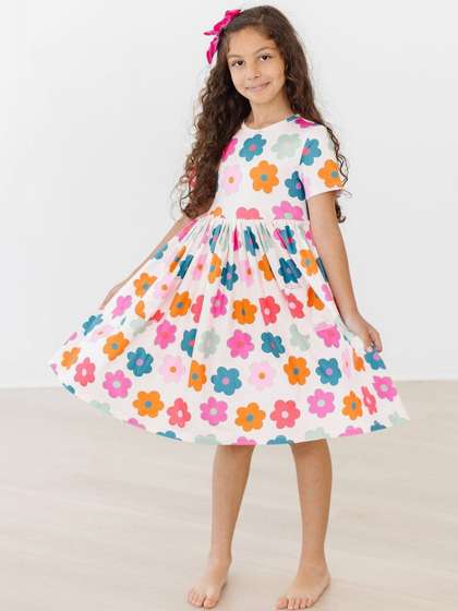 Sangria Girls Printed
                    Round Neck Fit & Flare Knee Length Dresses