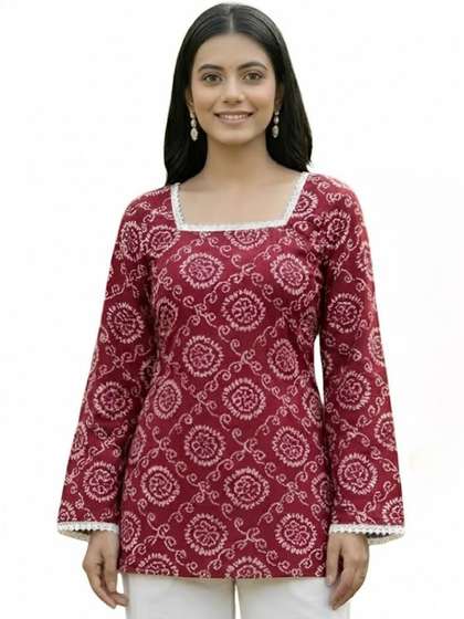 Classy Creation
                          Ethnic Motifs Printed Square Neck Kurti