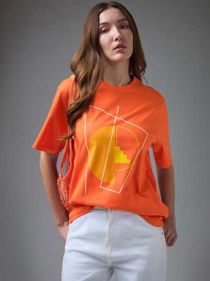 DILLINGER Womens
                          Printed Round Neck Oversized Fit Tshirt