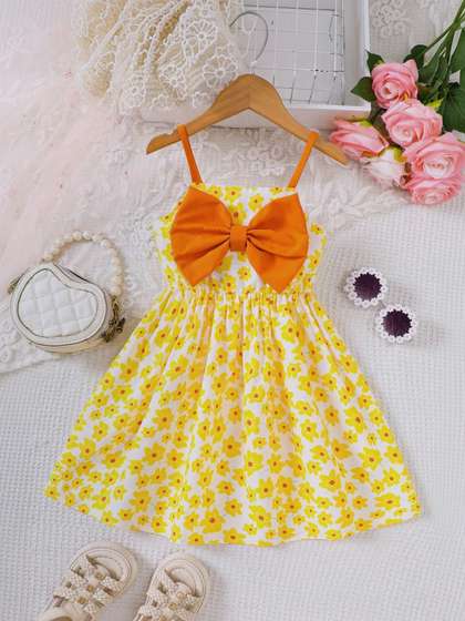 Sangria Girls Printed
                      Pure Cotton Square Neck Fit & Flare Dresses