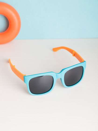 PASSION PETALS Unisex
                    Kids Black Wayfarer Sunglasses with