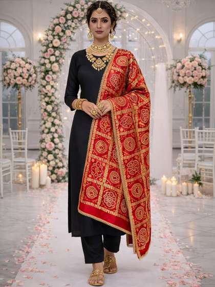 HERE&NOW Printed
                        Bandhani Dupatta with Zari