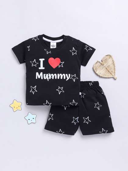 YK X Tinyo Boys
                      Printed T-shirt with Shorts
