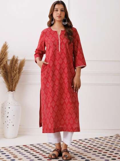 Mayurie Geometric
                        Printed V-Neck Pure Cotton Kurti