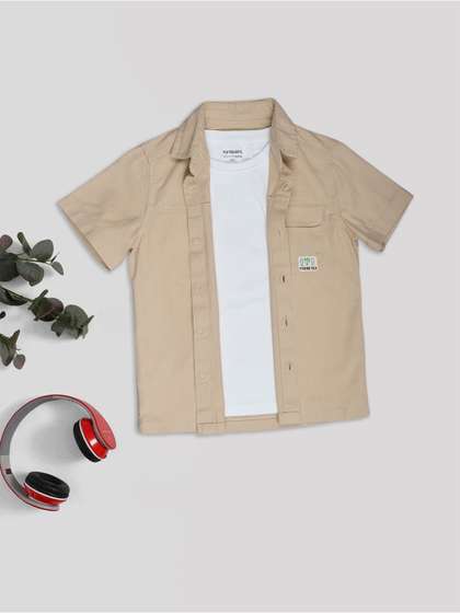 Pantaloons Junior Boys
                      Spread Collar Shirt