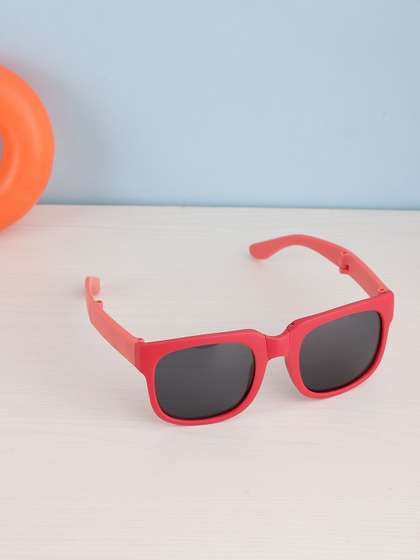 PASSION PETALS Unisex
                    Kids Black Wayfarer Sunglasses with