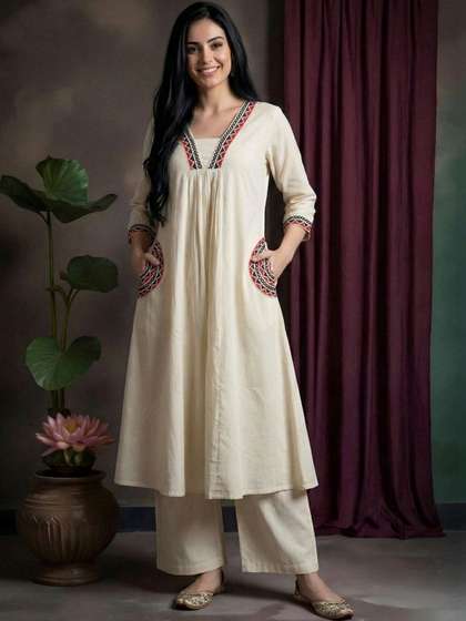 HIVA TRENDZ Women
                        Ethnic Motifs Embroidered Regular Thread Work
                        Kurta with Palazzos
