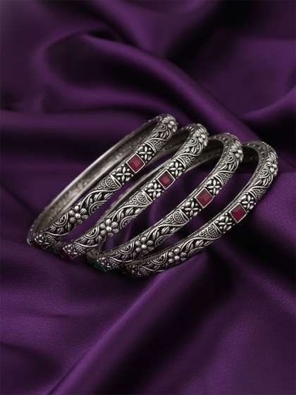 Adwitiya Collection
                        Set Of 4 Oxidised 24 CT Silver-Plated Red Stone
                        Handcrafted Bangles