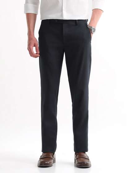 Arrow Men Hudson
                        Tailored Fit Checked Formal Trousers