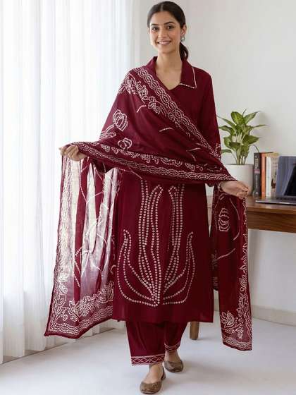 SKYLEE Women
                          Ethnic Motifs Printed Regular Kurta With
                          Dupatta